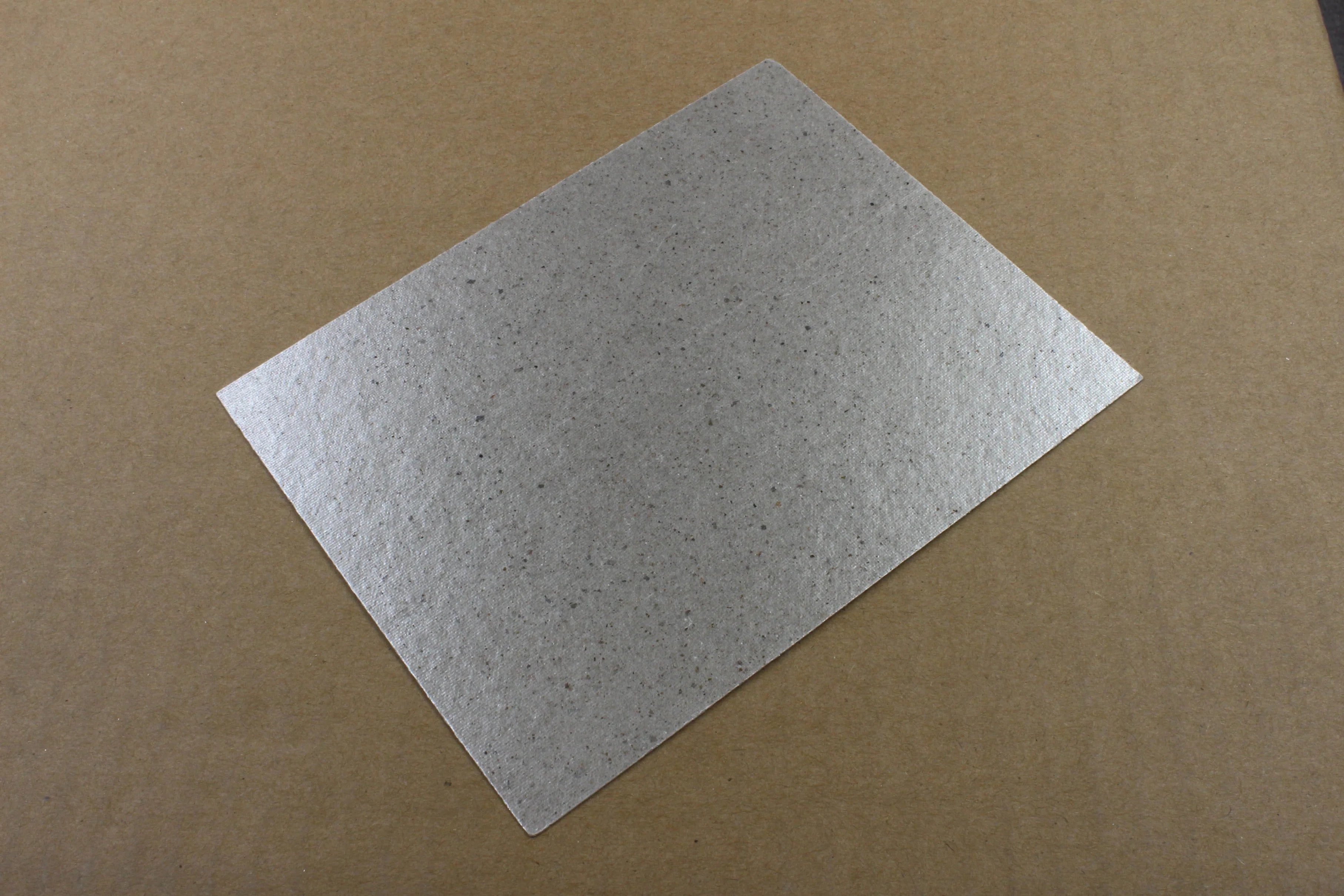 5 pieces Microwave Mica Sheet Universal Thickened Heat Insulation Board 12 * 15cm